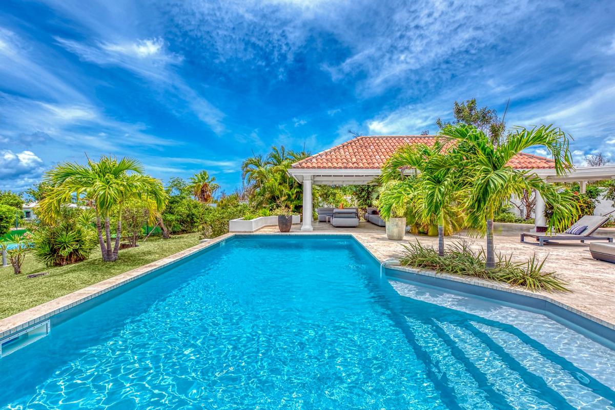 St Martin luxury Villa - Large pool